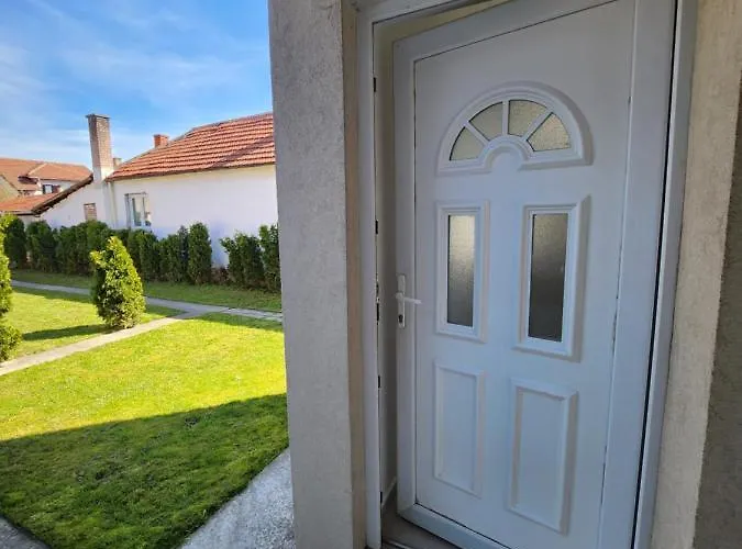 Apartment Admiral1 *